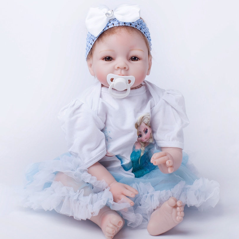 Hot Sale 2017 New 22 Inches Blue Dress Baby Play Toy Girl Dolls 55cm Soft Doll Reborn Baby Lovely Toys Cute Girl Partner