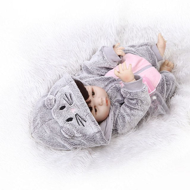 Hot Selling 56CM Full Silicone Baby Reborn Dolls Winter Clothes Lifelike Jointed Princess Girls Toy Festival Gift