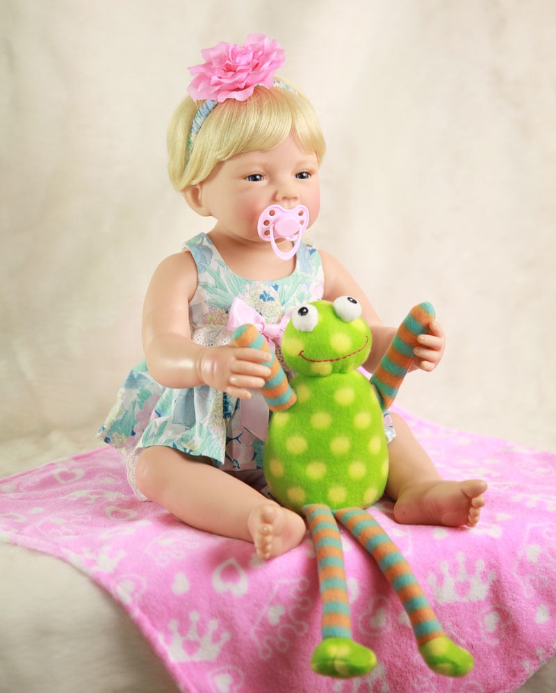 Lovely 55cm Full Body Silicone Reborn Baby Girl 22" Lifelike Newborn Baby Dolls Birthday Gift Child Bathe Toy Play House Toy